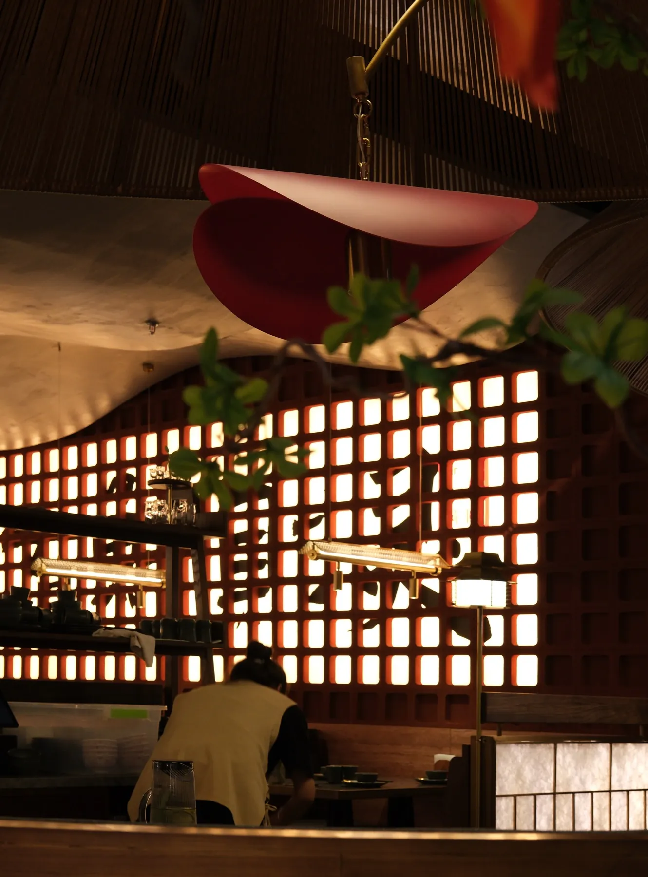 春十五用餐空间暖光实景